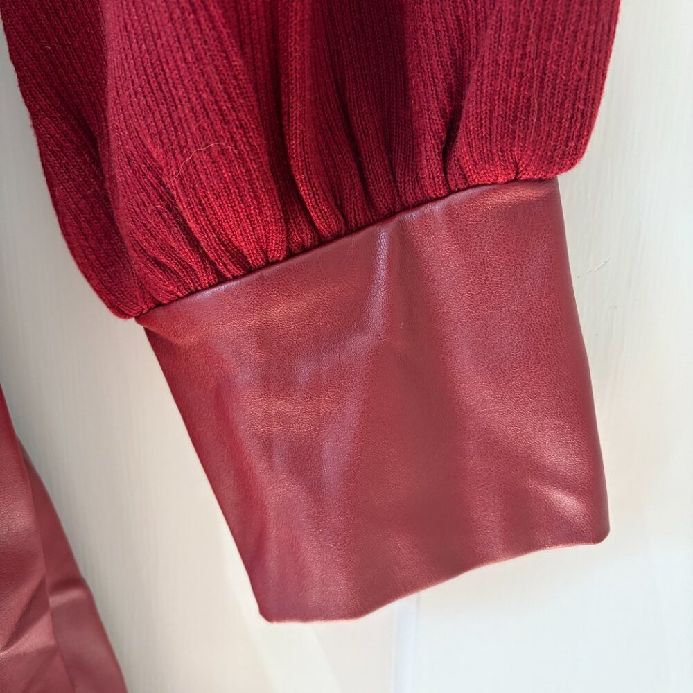 Ashro Knit and Faux Leather A-line Dress Size 16 Belted, button cuffs - Picture 6 of 9